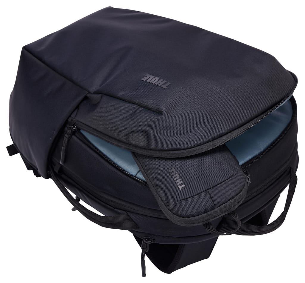 Thule Subterra Powershuttle Small, Black