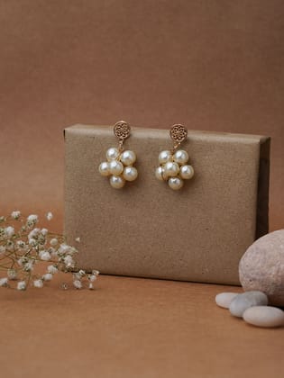 Floral Pearl Earring