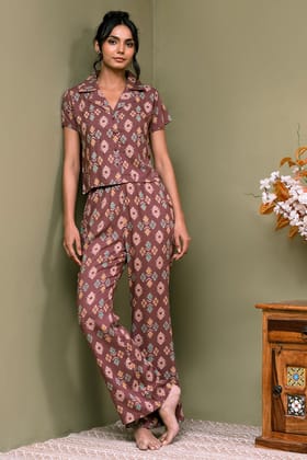 Mauve Color Abstract Printed Viscose Rayon Night Suit-L