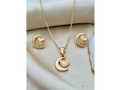 Ishkaara Golden Moon Heart Necklace Set
