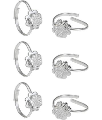 AanyaCentric Silver Plated 3 Pair Toe Rings