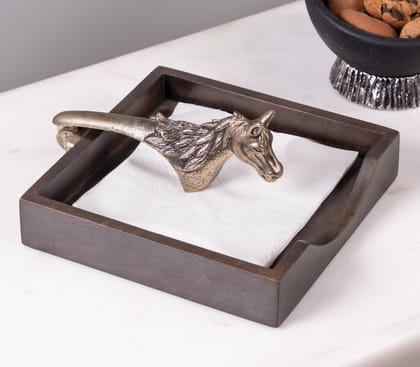 MAJESTIC STALLION SERVIETTE HOLDER