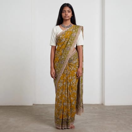 Pedana Kalamkari Print Cotton Saree Khaki Green Pedana Kalamkari Print Cotton Saree Khaki Green