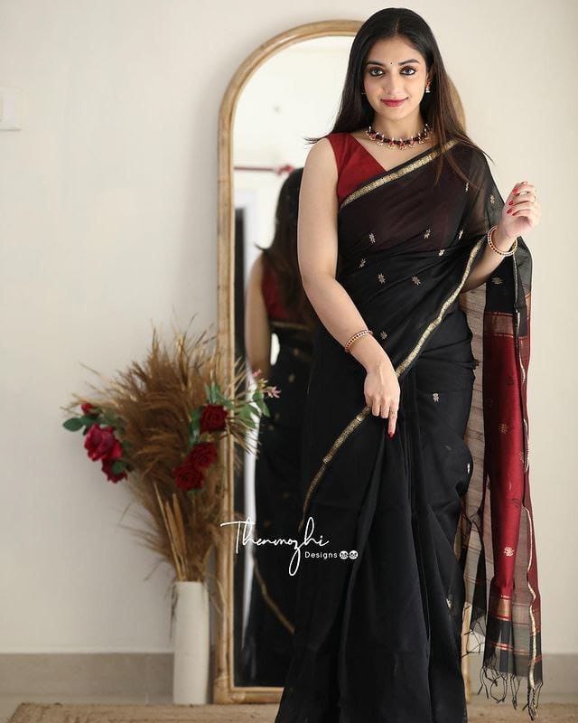 Exotic Jaquard Black Color Silk Saree