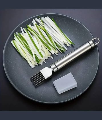 VillWin Silver Stainless Steel Cutter Slicer, Shredder, Vegetable Chopper Tool ( Set of 1 )