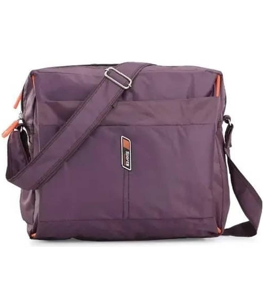 Ozel Bag Maroon Solid Messenger Bag