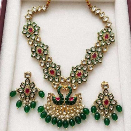 kundan neacklase