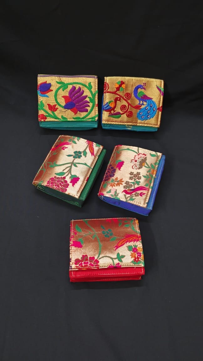 Hand Pouch