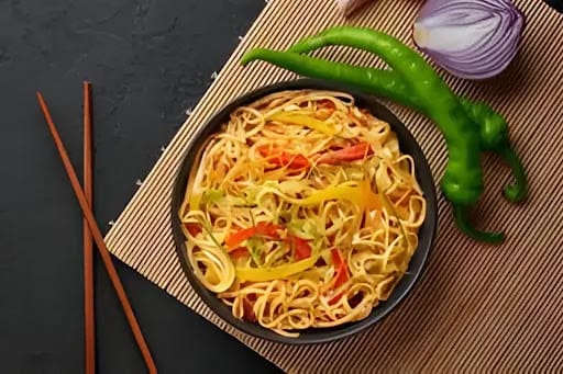 Veg Chilli Garlic Noodles