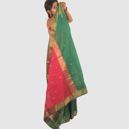 Emerald Green Maheshwari Silk Cotton Saree with Gold Zari and Pink Border