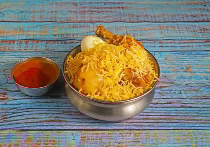 Kolkata Style Chicken Biryani