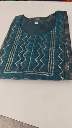 OnTrend Side Cut Top Elevate Your Style