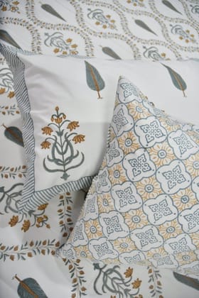 Yellow Mughal Jaal Bedsheet : Sunshine & Mughal Majesty King 90x108 inches