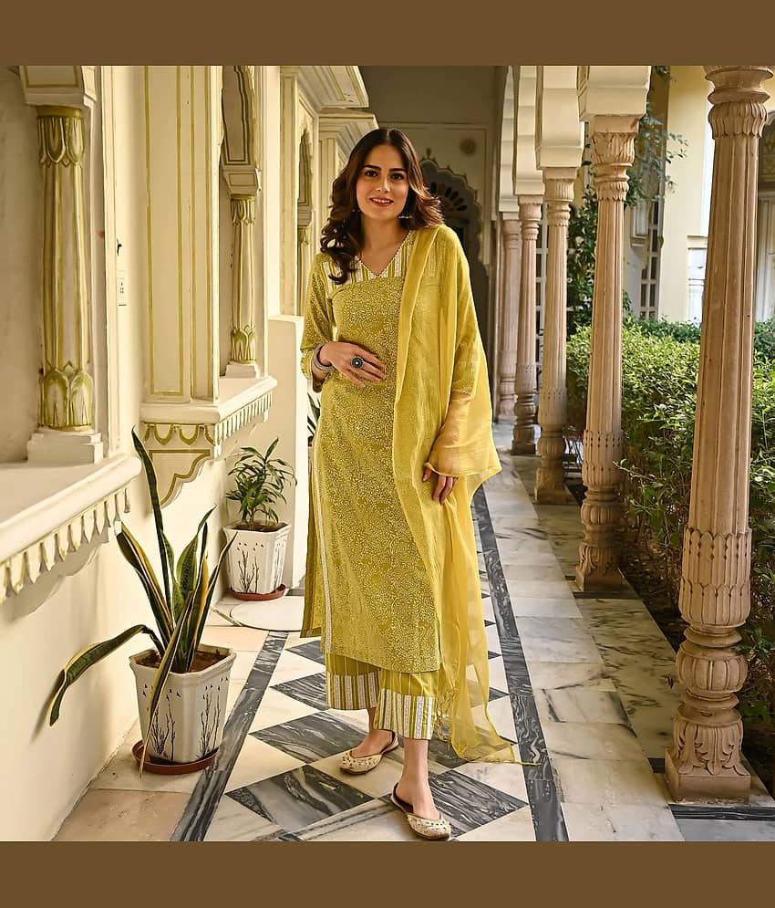 Royal Export Cotton Blend Printed Kurti With Pants Women's Stitched Salwar Suit - Yellow ( Pack of 1 )