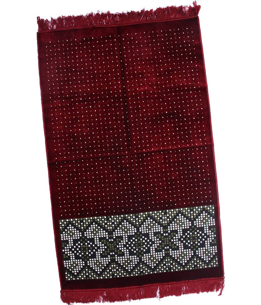 ADIRNY Maroon Single Regular Velvet Prayer Mat ( 110 X 70 cm )