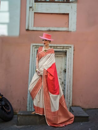 Offwhite Cream Pure Soft Silk Woven Designed Saree