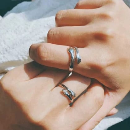 Silver LOVE Hug Ring for Couple - Adjustable