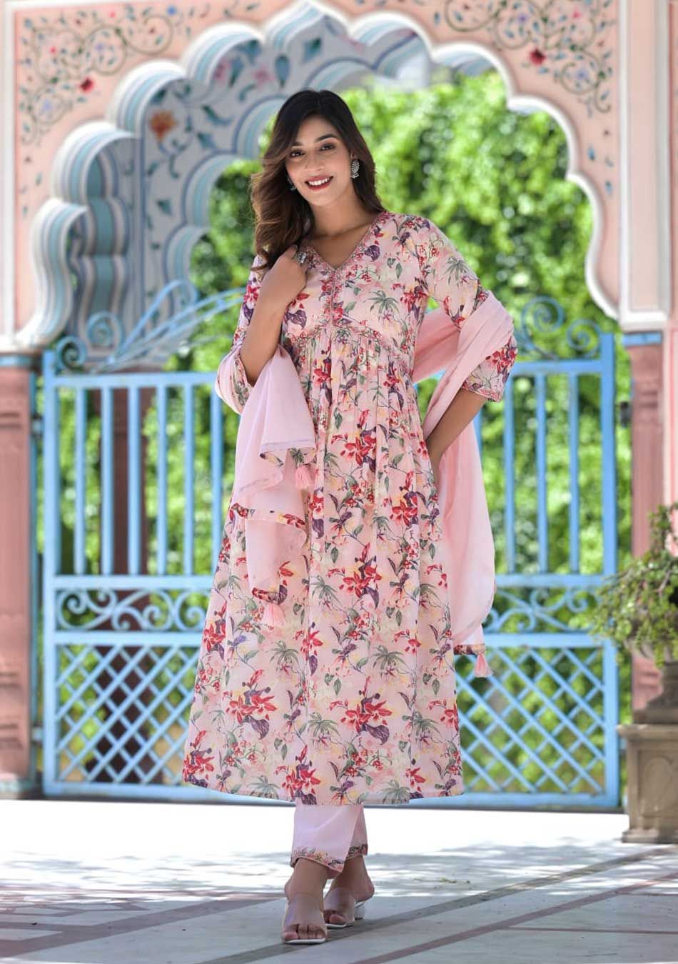 Light and Breezy Pink Floral Anarkali Kurta Pant Set With Dupatta-M