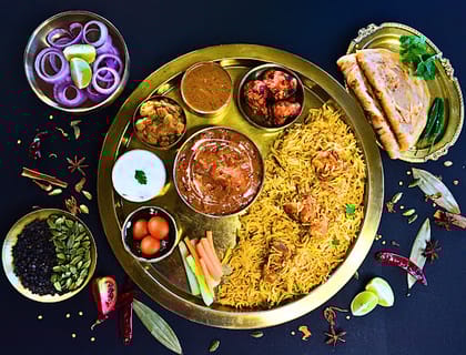 Executive Non-Veg Chicken Thali