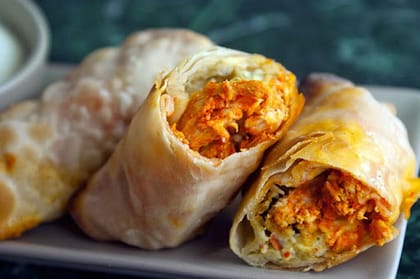 Chicken Mayonise Roll