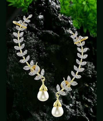 YOUBELLA Golden EarCuff Earrings ( Pack of 1 )