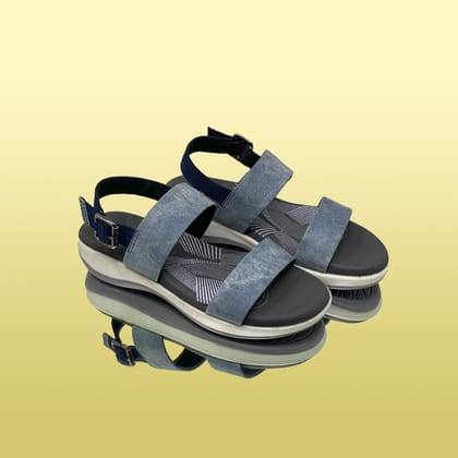 Denim-Inspired Bliss Walkers-Blue / 36