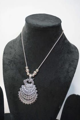 Peacock Style Oxidized Pendant Necklace
