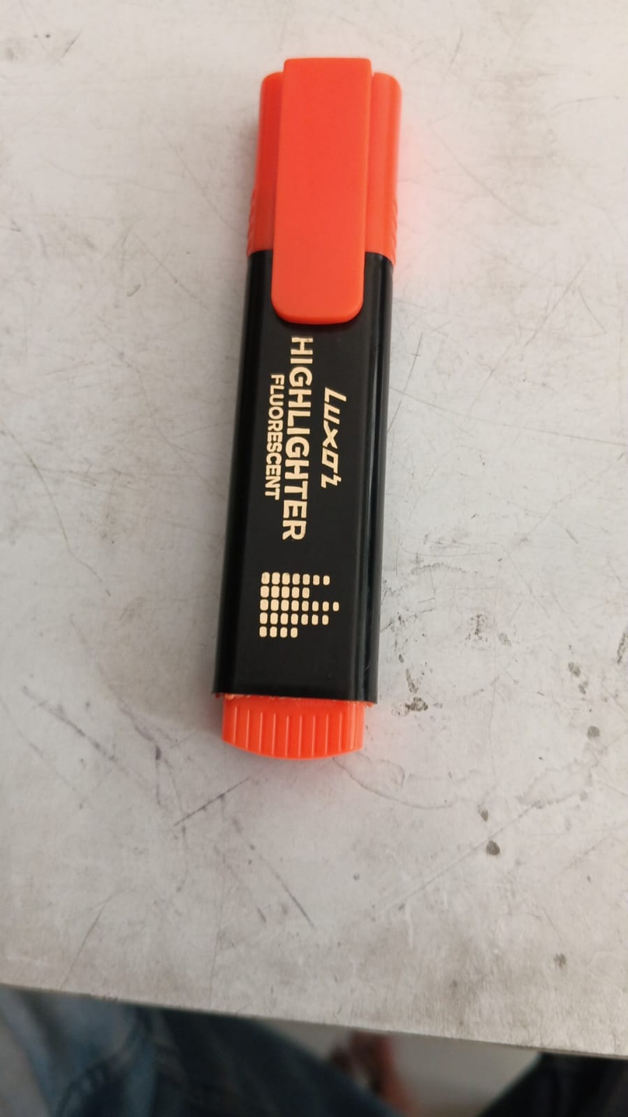 Luxar Highlighter Fluorescent