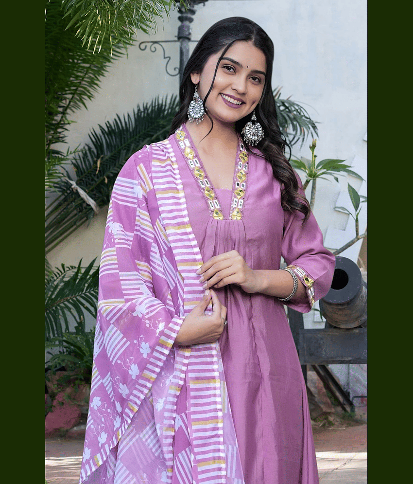 YAGNIK FASHION Women Rayon Solid A-line Kurti With Pants ( Lavendar )
