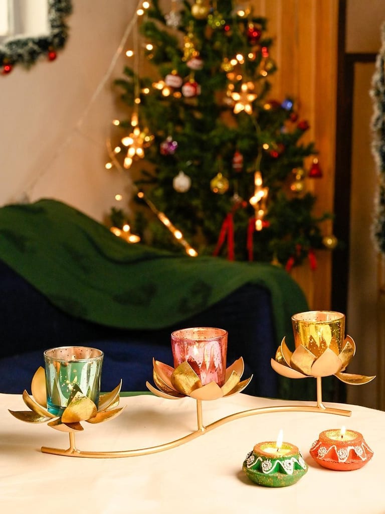 3 Lotus Mercury Votive Candle Holder for Table