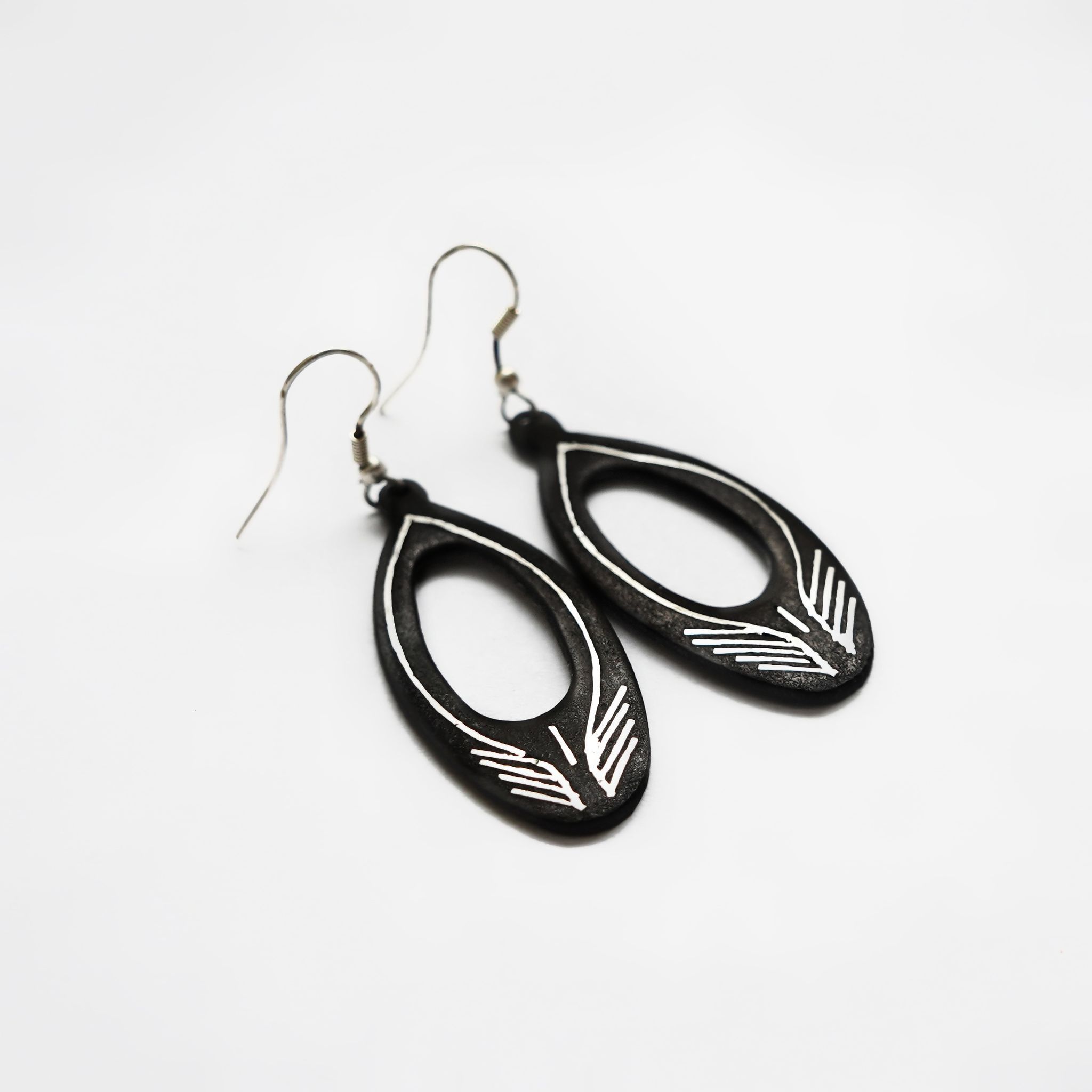 Bidri Work  Ear Ring Tarkashi Medium (1SMTEARKA00536)