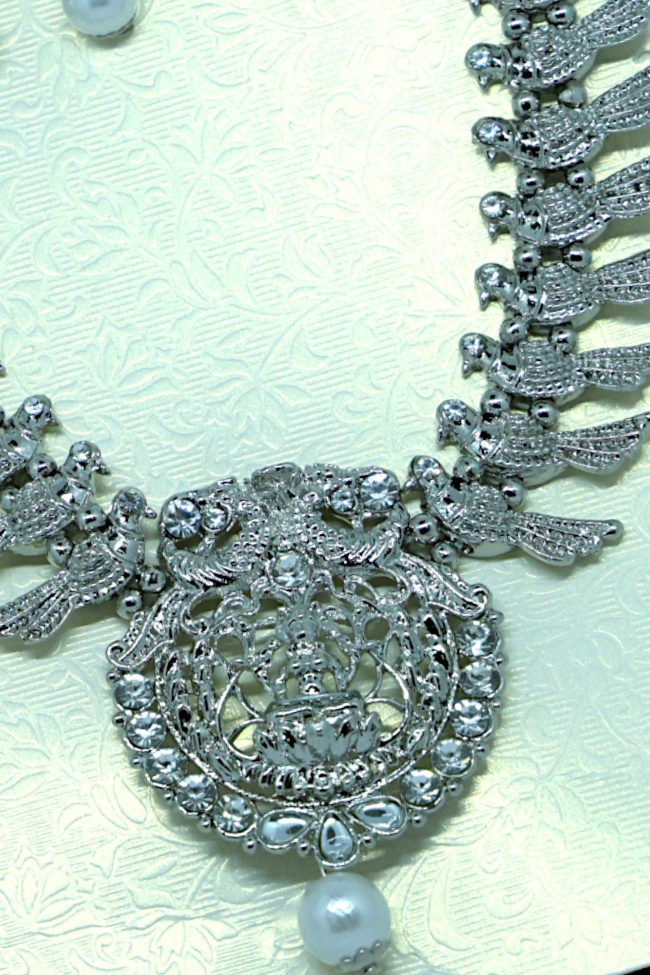 Stunning Silver Necklace Set