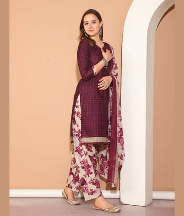 wonder weave Women Cotton Blend Printed Straight Kurti With Patiala Salwar ( Purple )