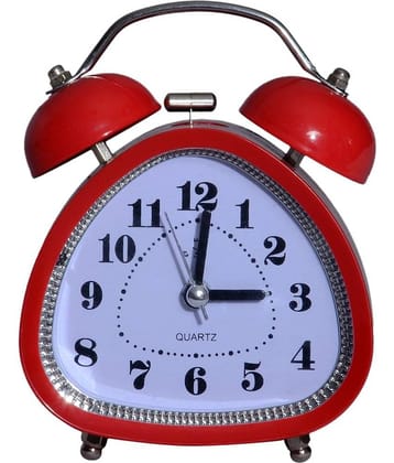 Sigaram Analog Plastic Triangle Table Clock - Pack of 1