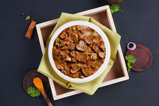 Mushroom Masala Bowl (500 Gms)