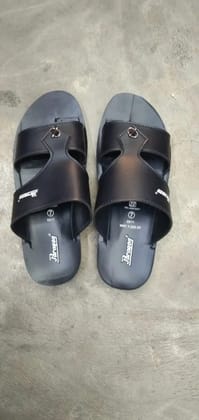 Paragon Mens Black SlipOn Sandals