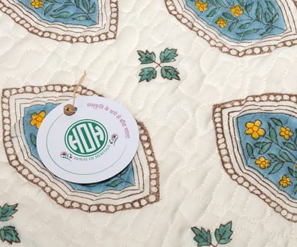 Handcrafted Block Printed Quilted Bedcover With Two Pillowcases-Geometric