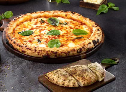 Naples - Margherita Pizza(4 Slice) + Mini Garlic Bread
