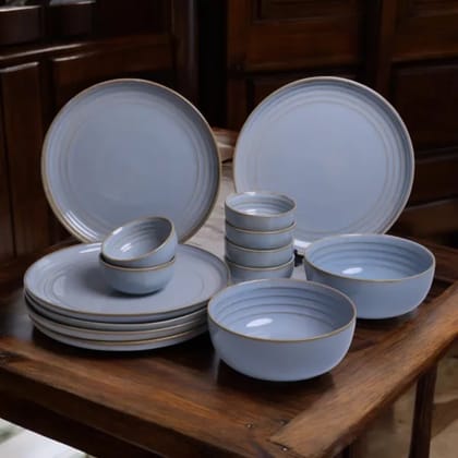 Serene Serenity Porcelain Dinner Set (14 Pcs) Serene Serenity Porcelain Dinner Set (14 Pcs)
