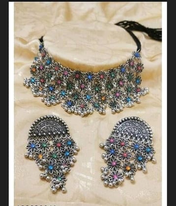 Samridhi DC Silver Alloy Necklace Set ( Pack of 1 )