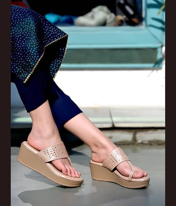 Shoetopia Rose Gold Women's Slip On Heels