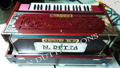 13 Scale 4 Sets Portable Harmonium