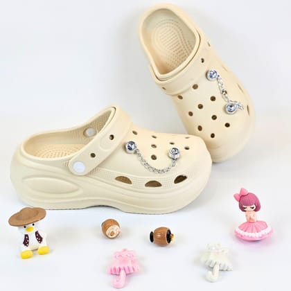 Quack Doll Charms Clogs Beige-36