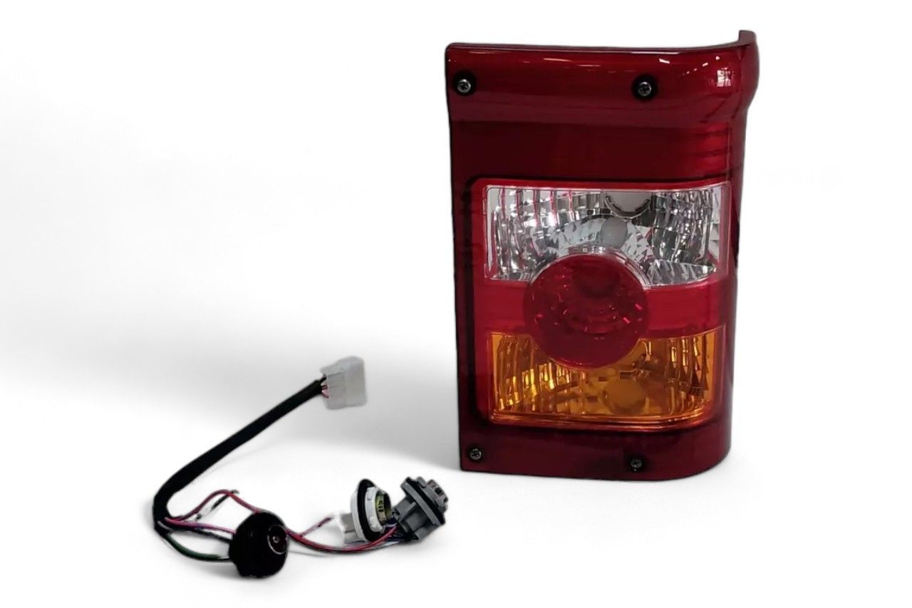 Lumax Rear Tail Lamp - RH AV418524