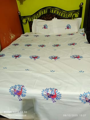Machine embroidery bedsheets