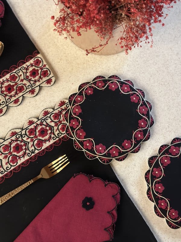 KRI India Bloom Set of 4 Red Scallop Trivets|8 inches- Trivets | Ivory, Red & Black | Wash & Care | 100% Cotton | Handcrafted in India. 100% organic & natural.