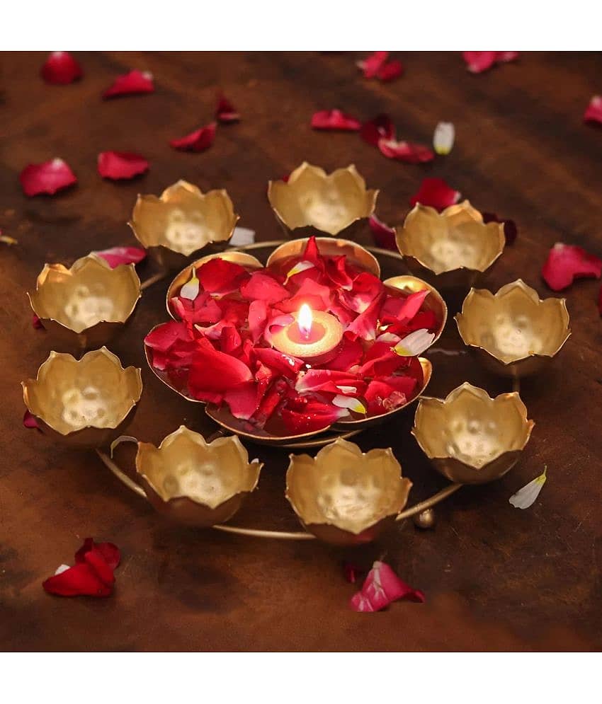 Urban hemlet Gold Floor Metal Tea Light Holder - Pack of 1