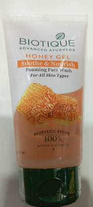 BIOTIQUE ADVANCED AYURVEDA NONEY GEL SOOTHE & NOURISH FACE WASH 150 ML