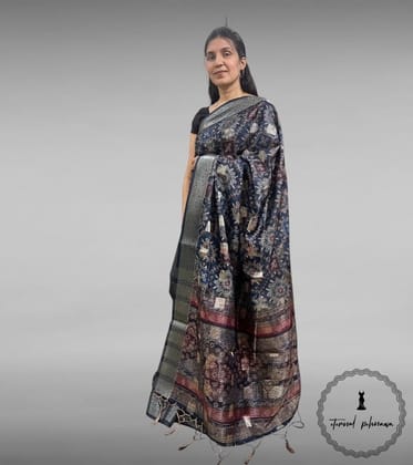 Dola Silk Saree – A Touch of Grace