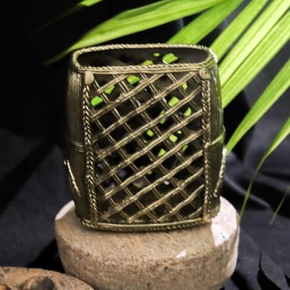 Dhokra Pen Stand Dhokra Pen Stand